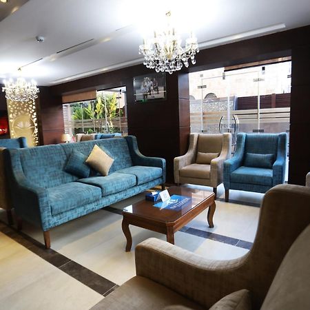 Naylover Hotel Suites Ammán Kültér fotó