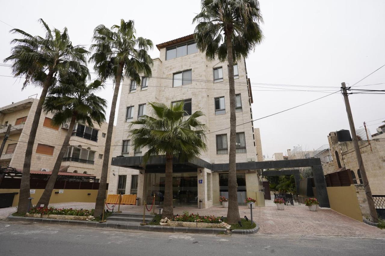 Naylover Hotel Suites Ammán Kültér fotó