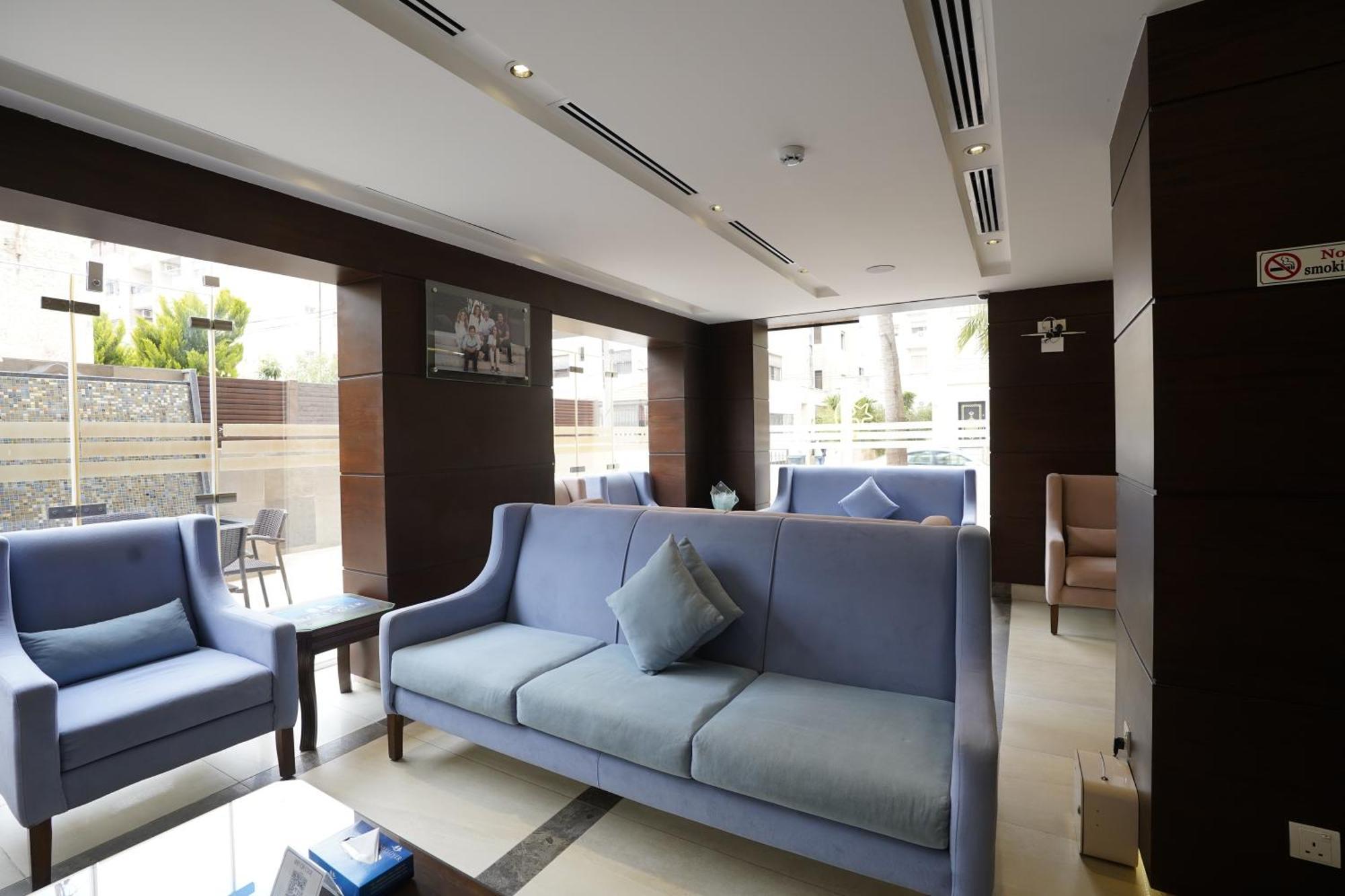 Naylover Hotel Suites Ammán Kültér fotó
