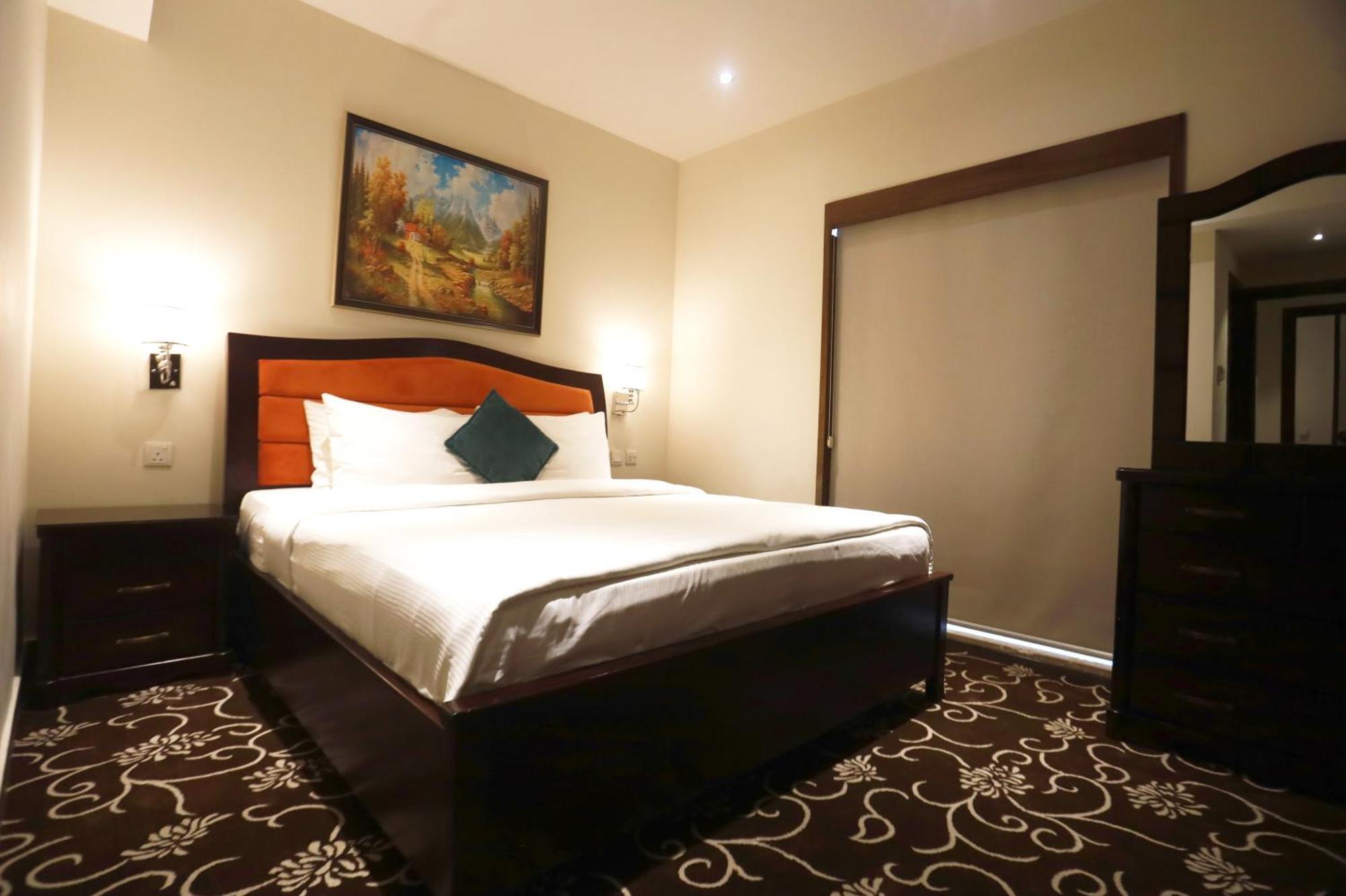 Naylover Hotel Suites Ammán Kültér fotó
