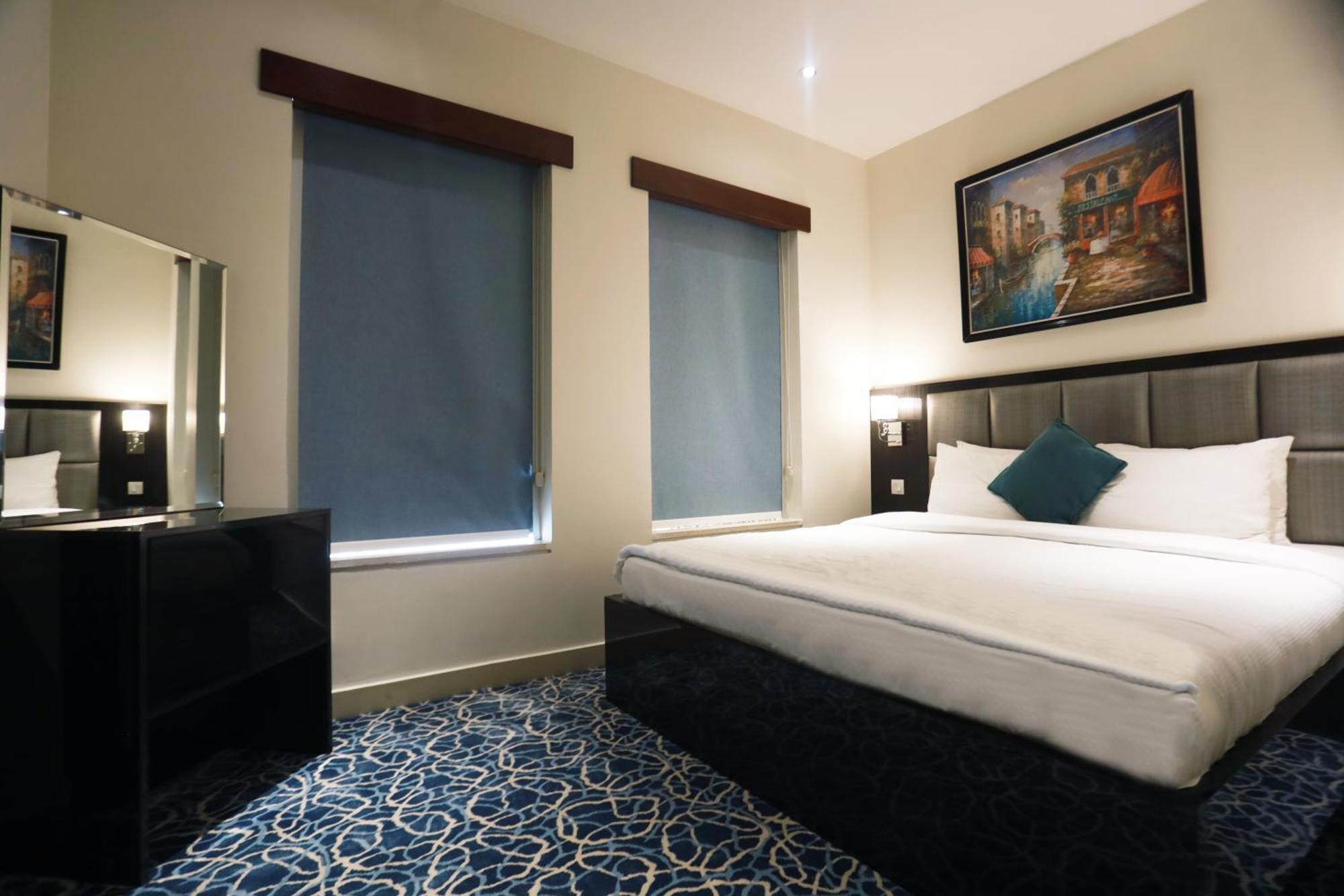 Naylover Hotel Suites Ammán Kültér fotó