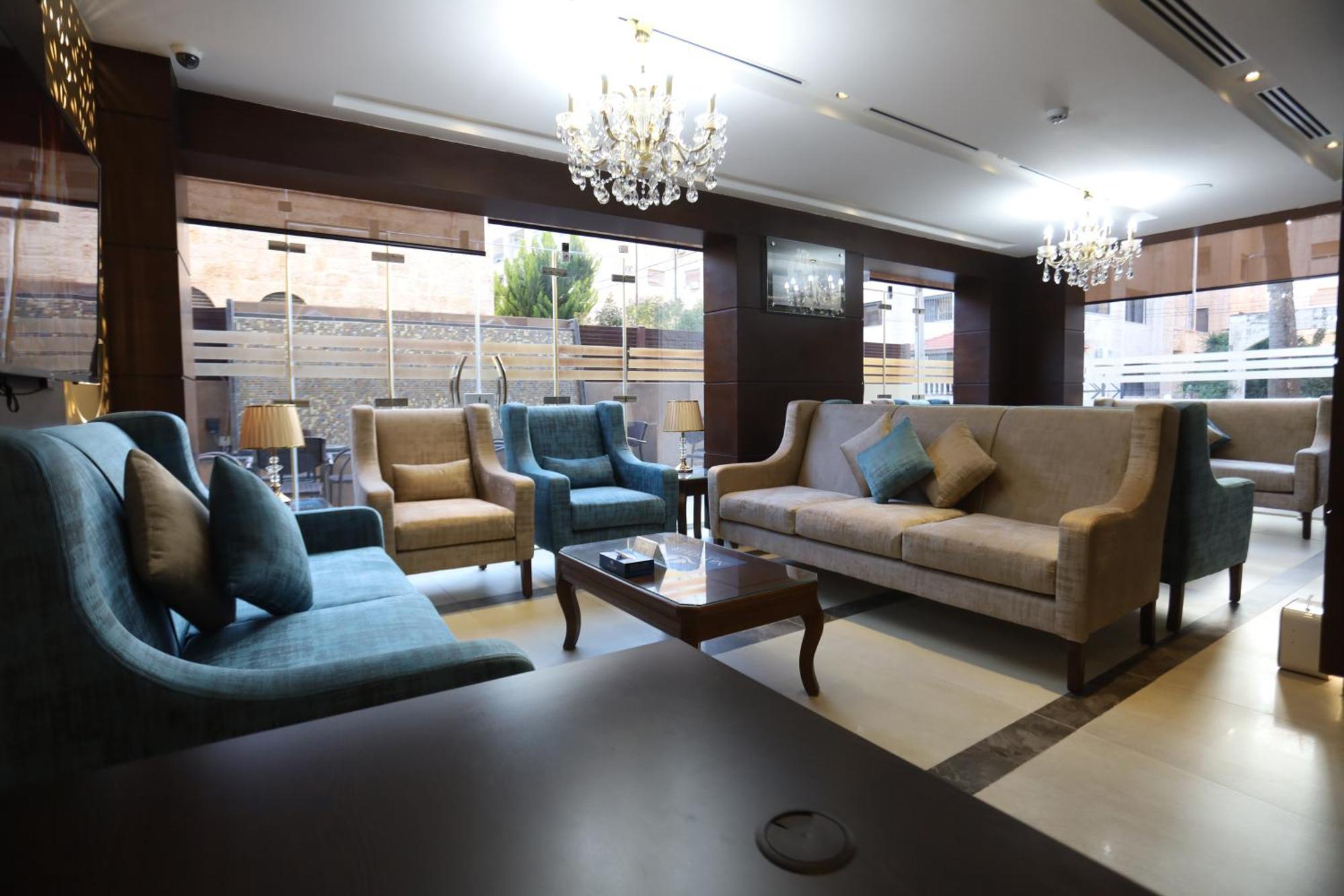Naylover Hotel Suites Ammán Kültér fotó
